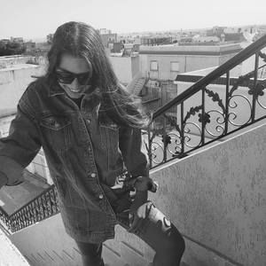 Meet your Posher, Amira